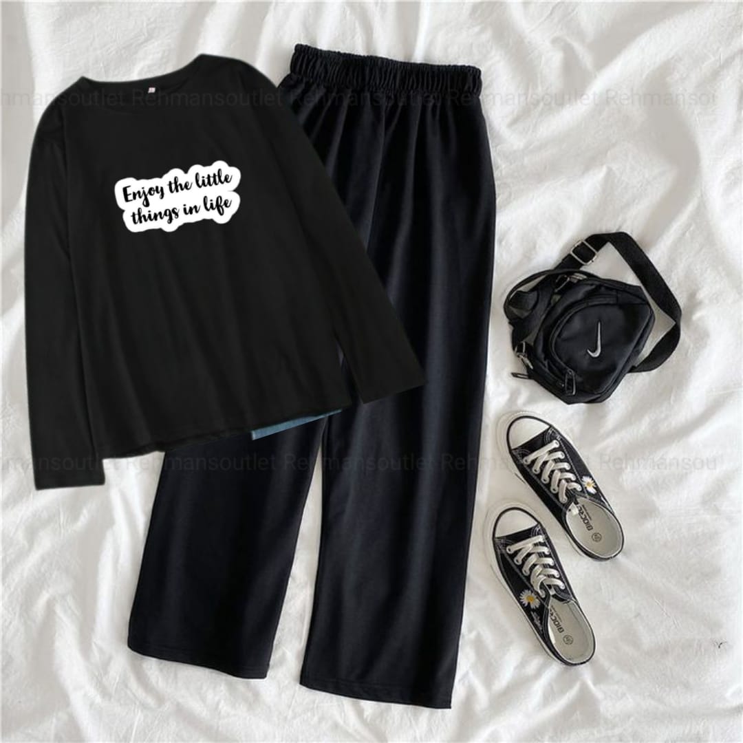 Black full tee with enjoy little things black flapper