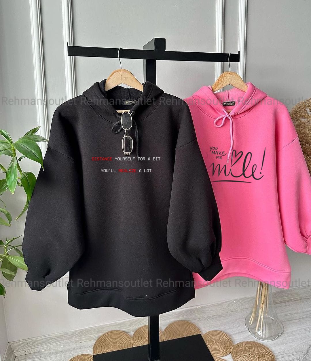 Pack of 2 hoodies distance yourself a bit (black) and you make me smile (pink)