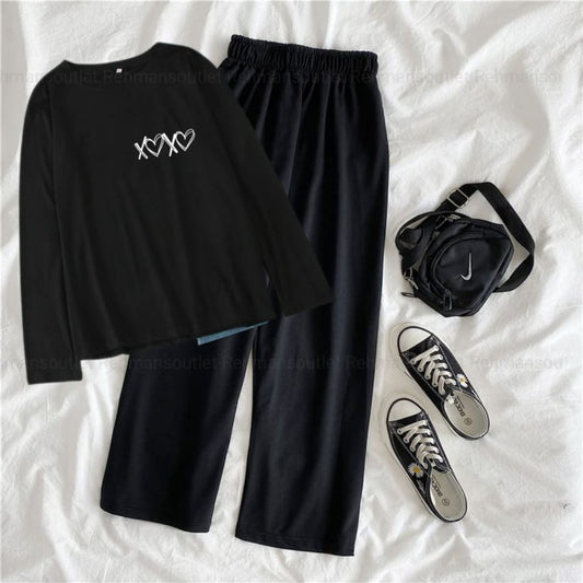 Black full tee with xoxo p black flapper
