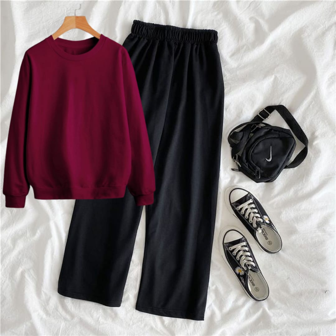 Mehroon sweatshirt and black flapper