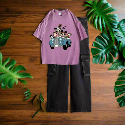 Cartoon car lilac tshirt, black cargo jeans