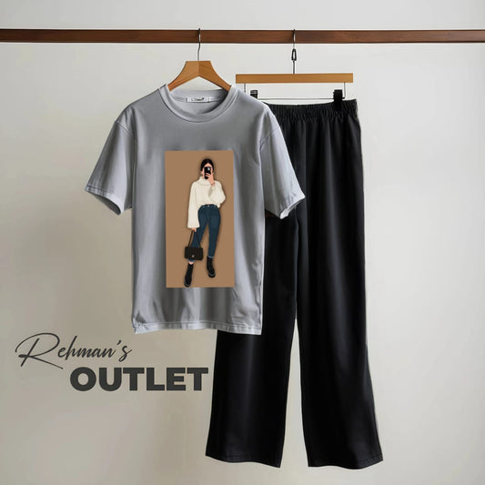 Grey tee with selfie girl N black flapper